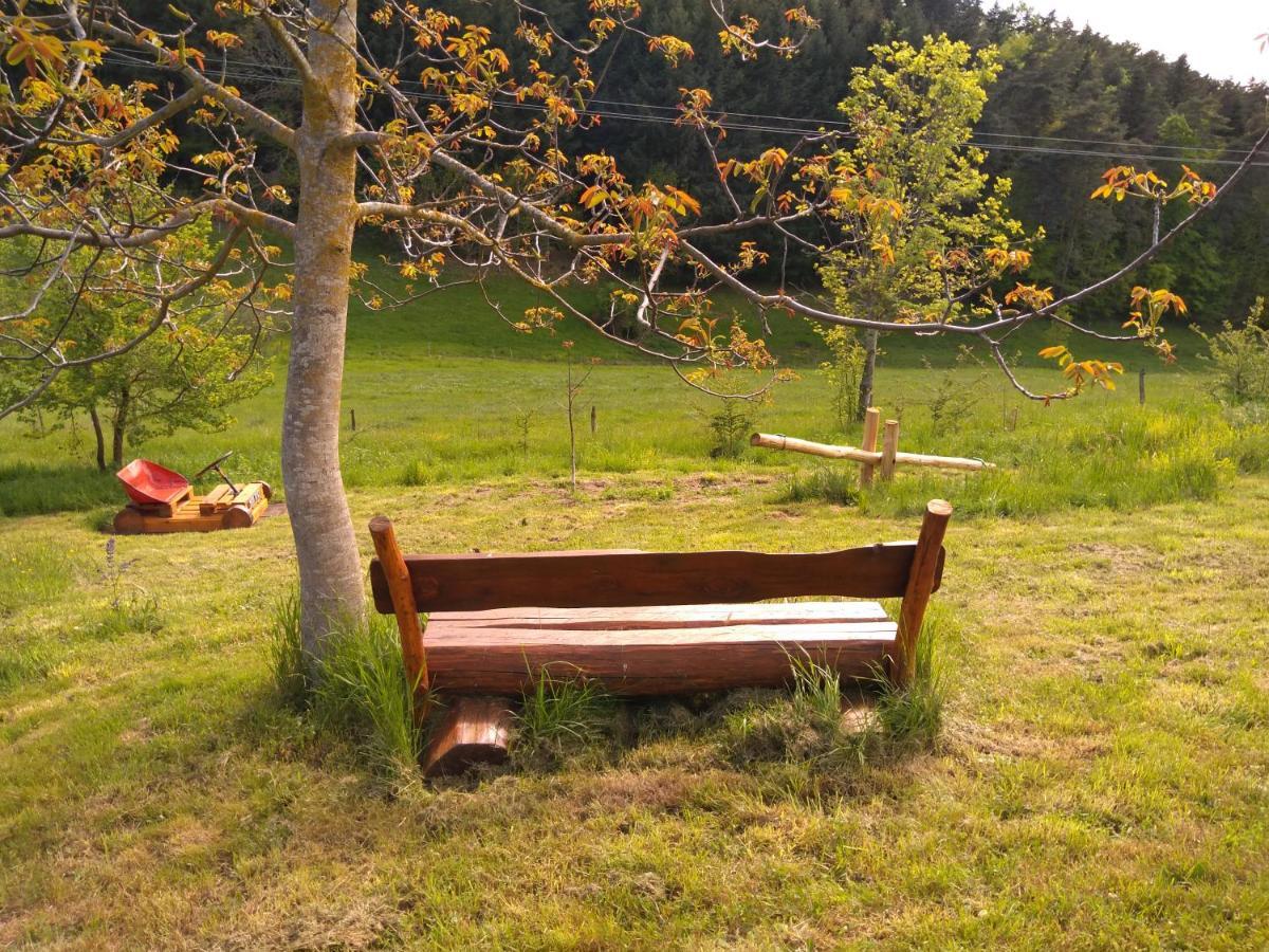 Le Vallon D'Armandine, Gite Ecologique Auvergne Saint-Hilaire  Zewnętrze zdjęcie